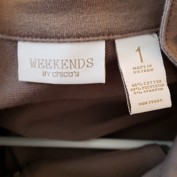 WEEKENDS by Chico's Zip Rhinestone Accented Vest Size 1 - Picture 6 of 7